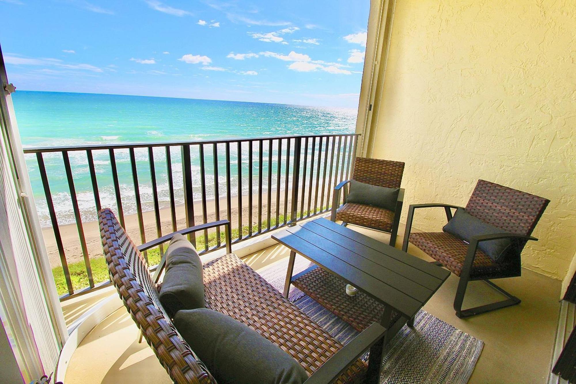 Ocean Breeze Condo Jensen Beach Eksteriør bilde